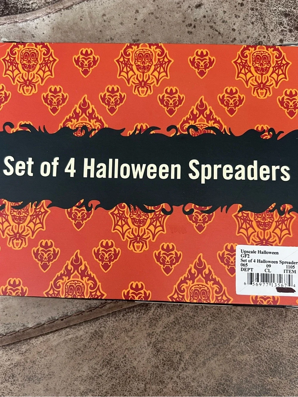 Vintage Halloween Spreaders